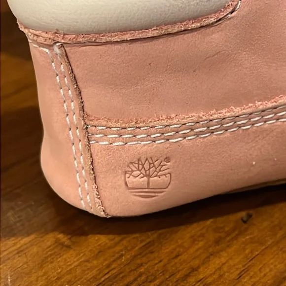 Timberland Infant Crib Booties Boots + Hat gift set pink Baby Shoes Girls Sizes - Picture 9 of 14